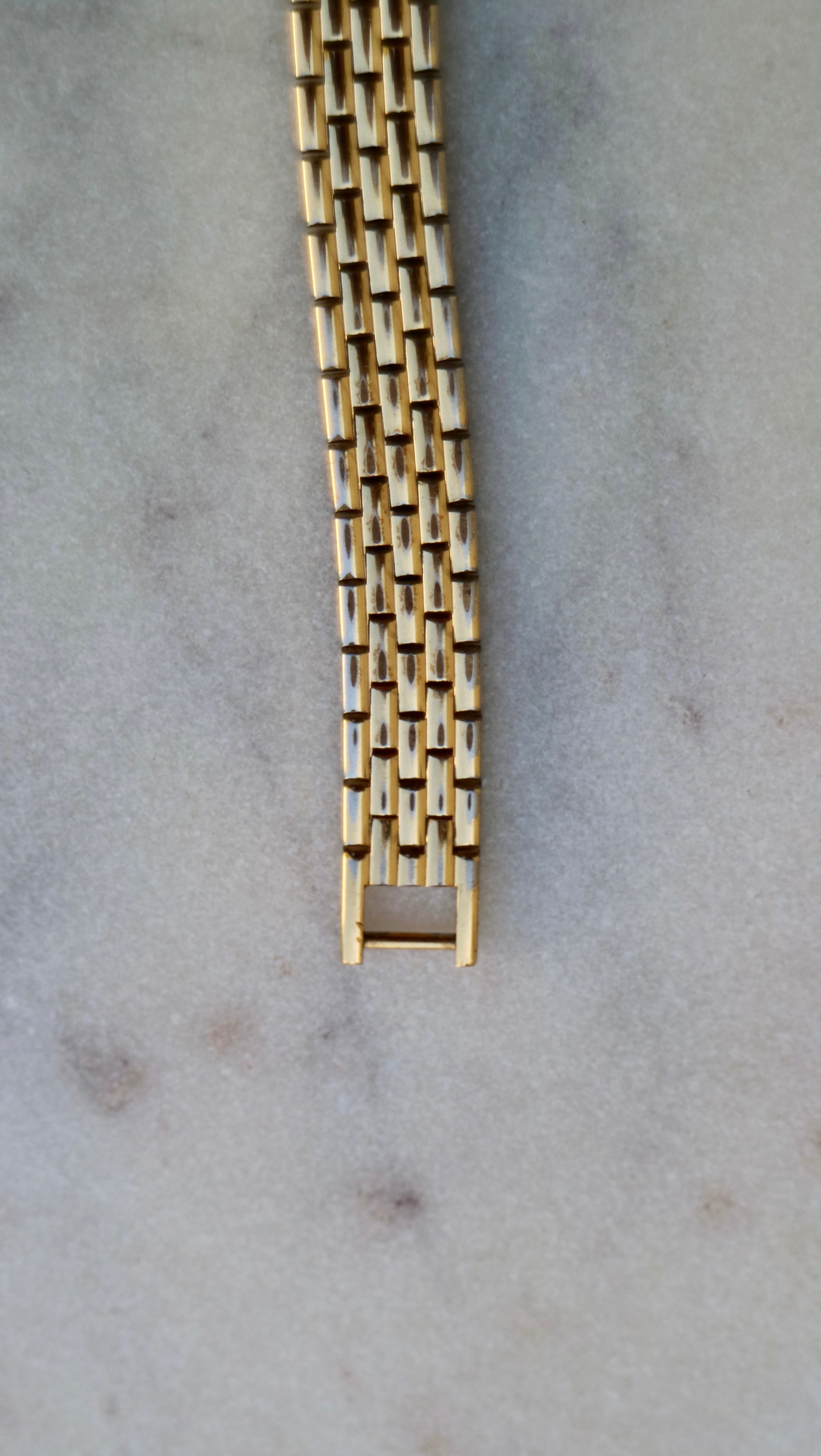 Seiko Vintage Women’s Gold Tone Steel Gold Dial Quartz Watch