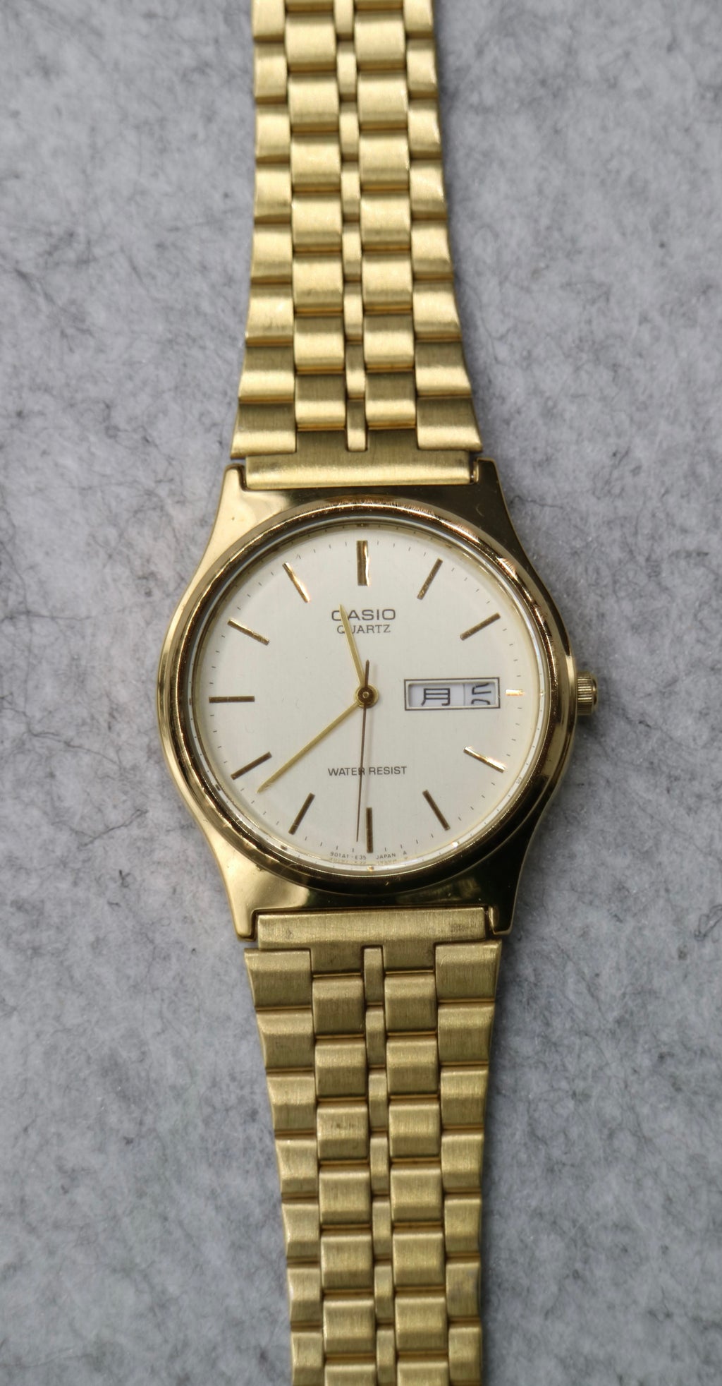 Casio Vintage Quartz MQ-514 “Kanji” Day Date Gold Tone Watch