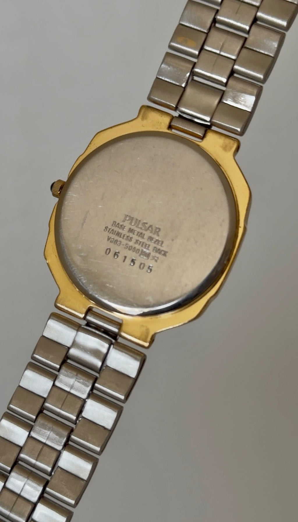 1990 Pulsar Quartz By Seiko Roman Small Seconds Watch