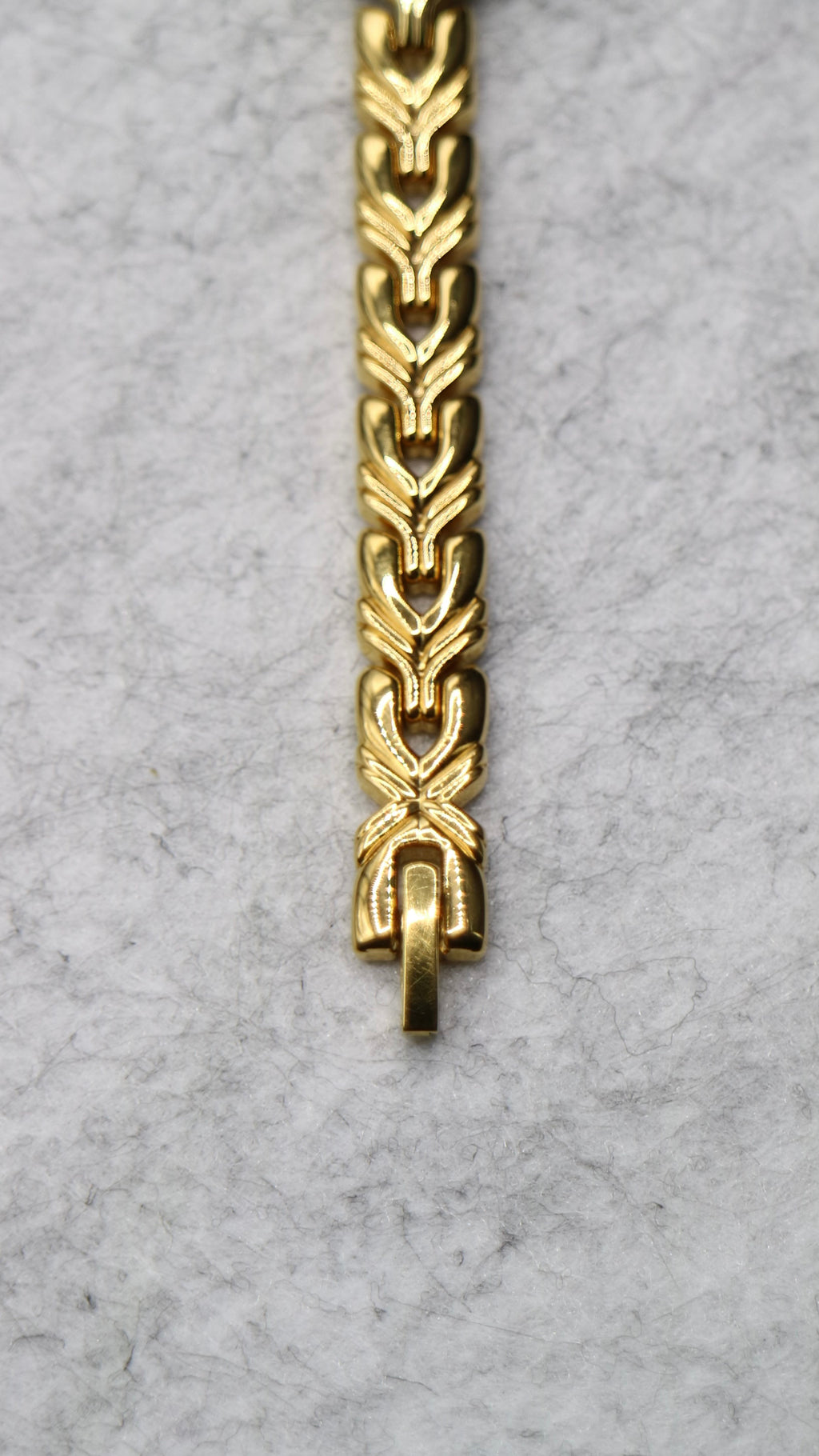 Seiko Quartz Vintage Gold Tone Bracelet Watch Near Mint