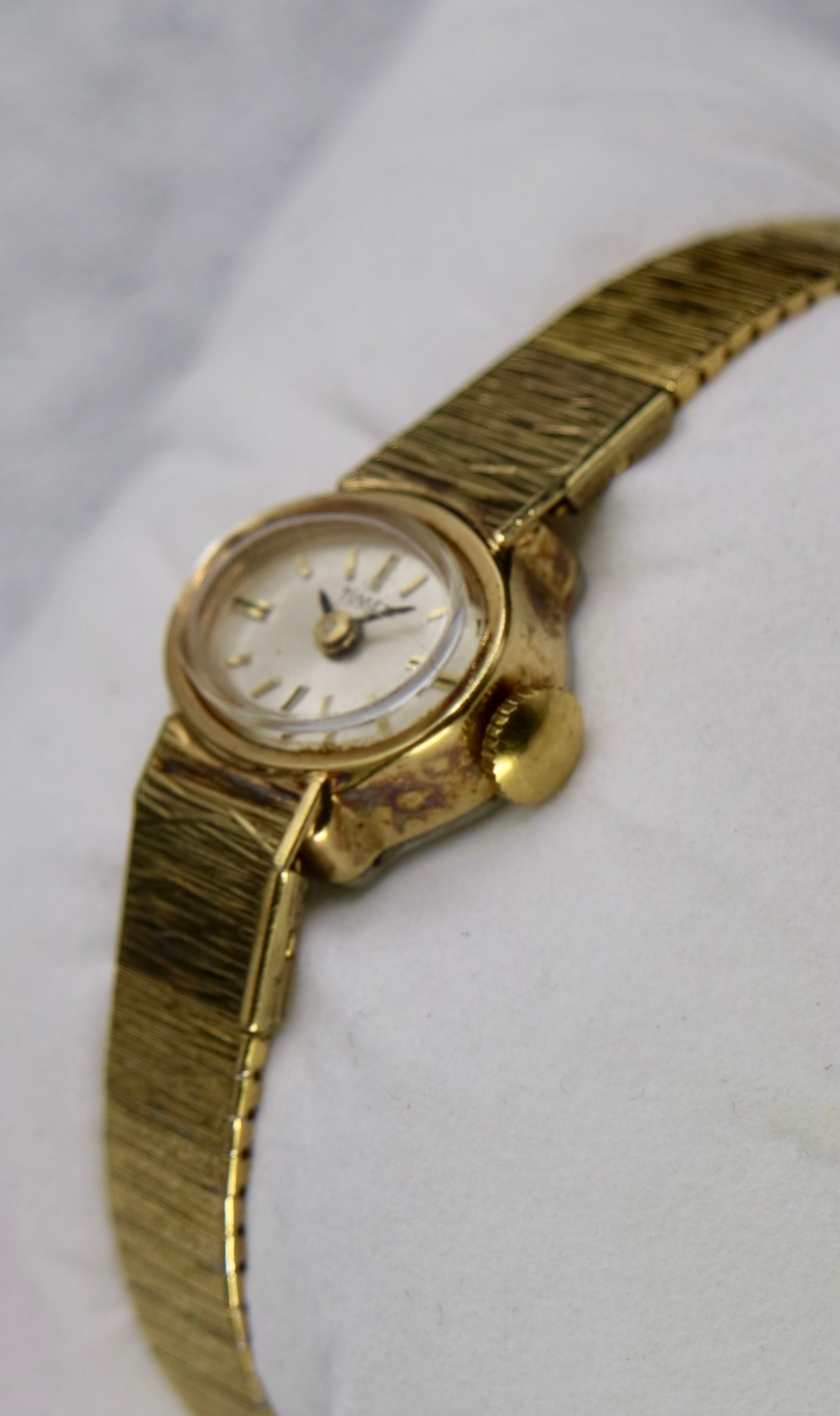 Timex Vintage 1970s Mechanical Gold Tone Watch
