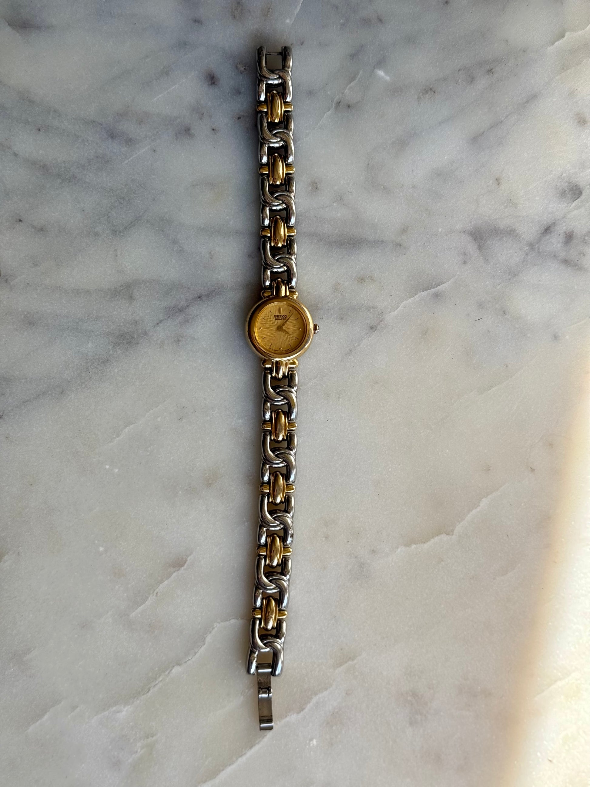 Seiko Quartz Vintage Two Tone Bracelet Watch (Good Condition)