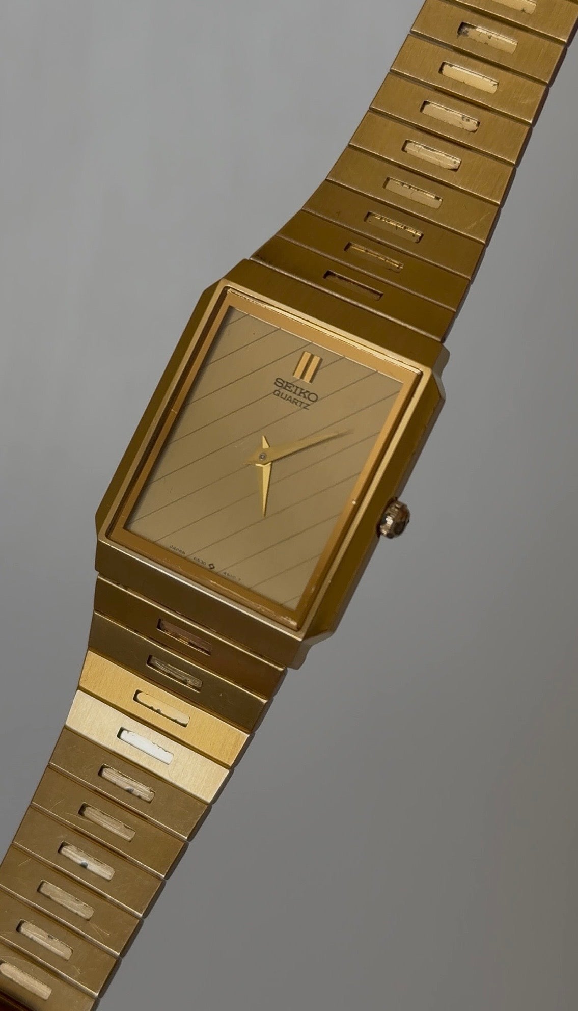 1985 Seiko Quartz Gold Tone Tank Watch