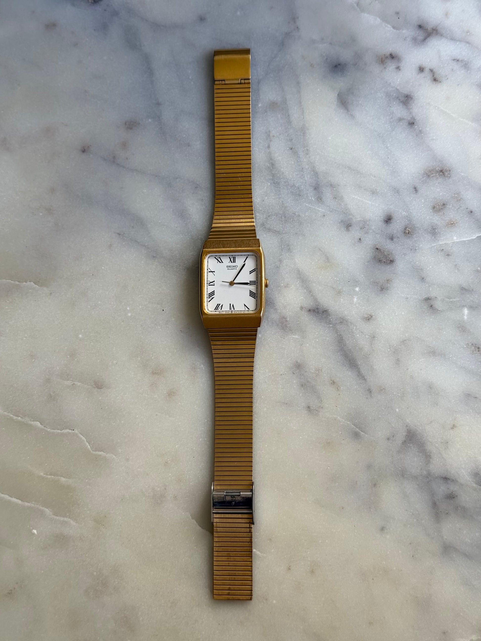 Seiko Quartz Rare 89’ Roman Numeral Tank Watch (Near Mint)