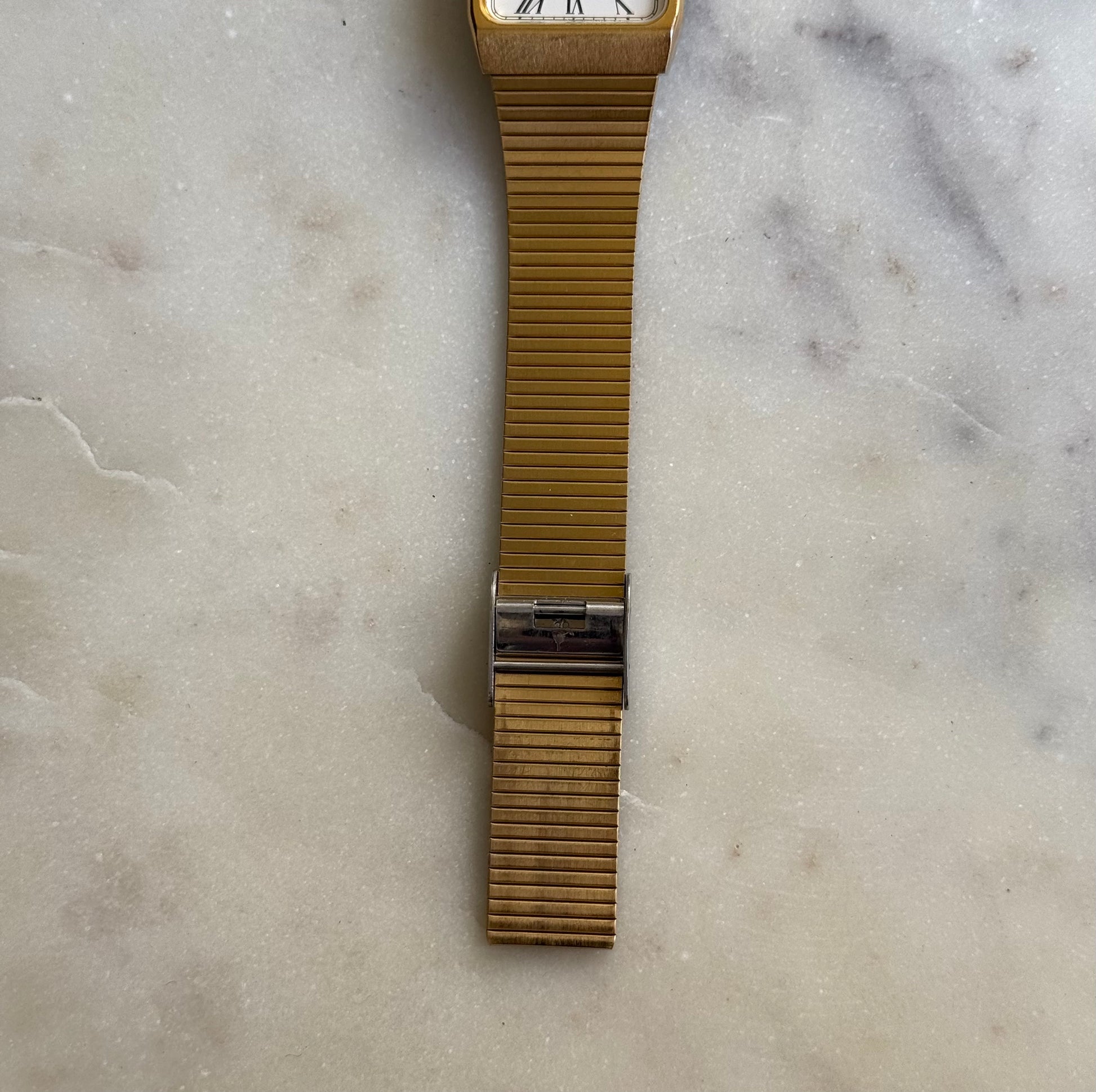 Seiko Quartz Rare 89’ Roman Numeral Tank Watch (Near Mint)
