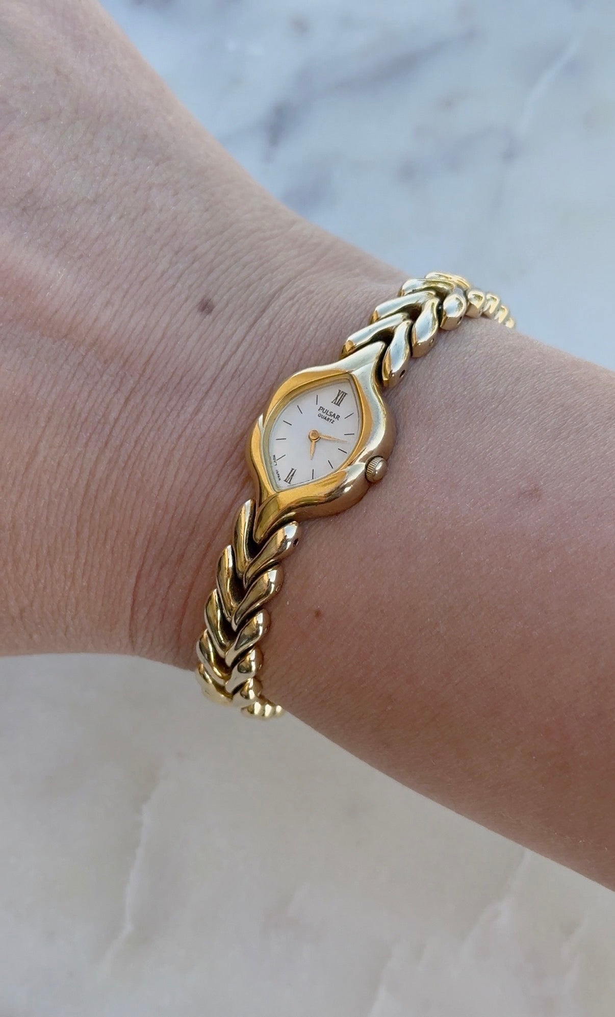 1993 Pulsar Quartz By SEIKO Gold Tone Bracelet Watch