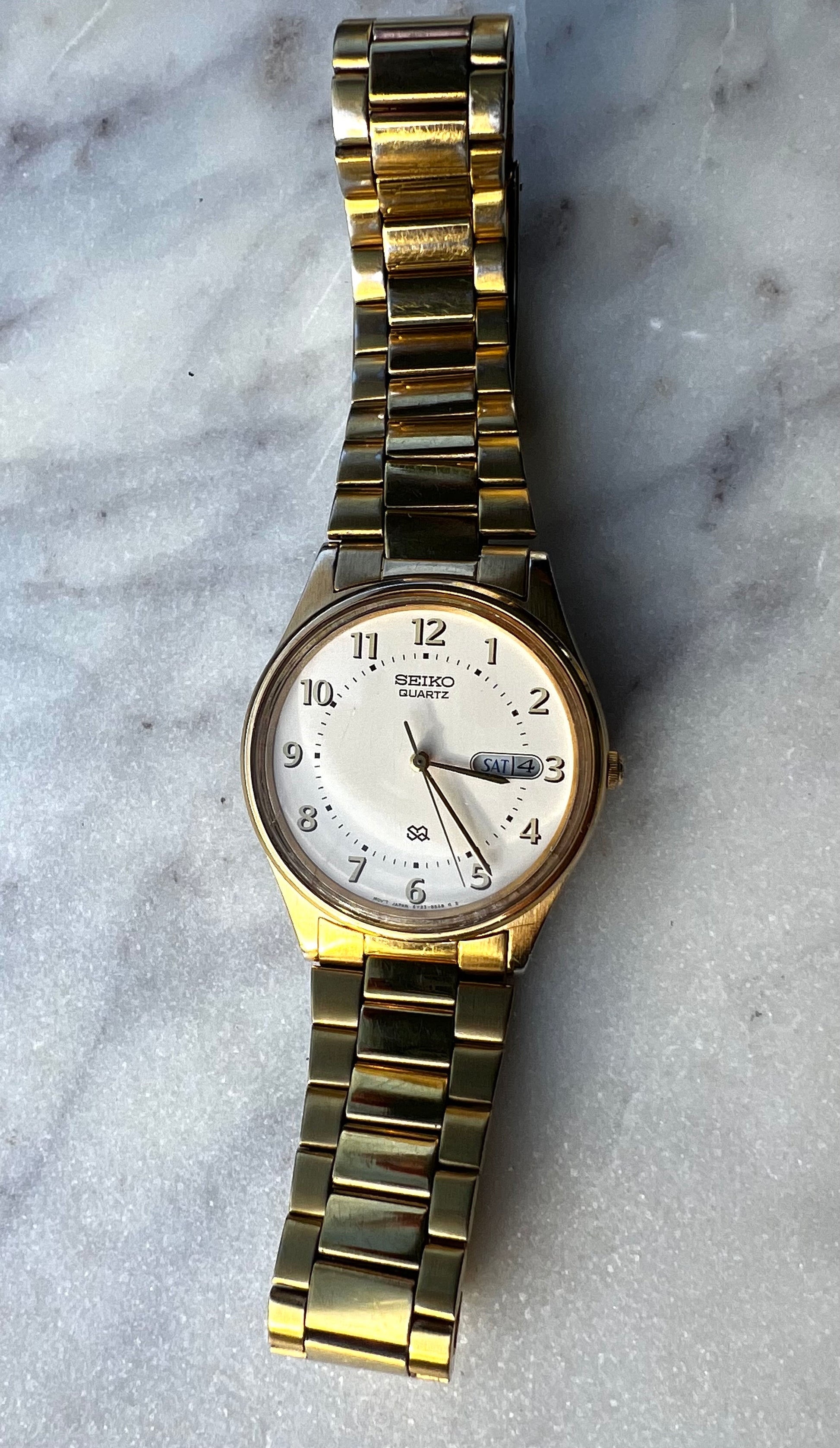 Seiko Vintage 1980 Quartz Gold Tone Day Date Watch