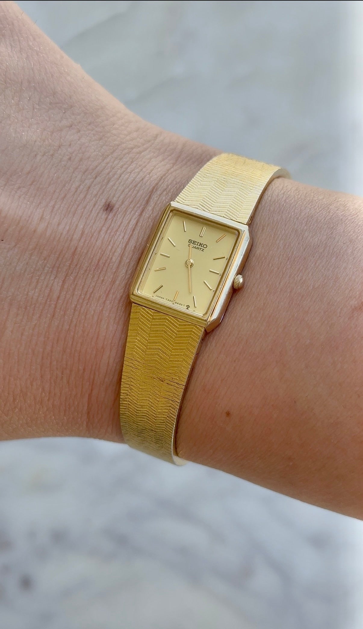 1984 Seiko Quartz Gold Tone Tank Watch