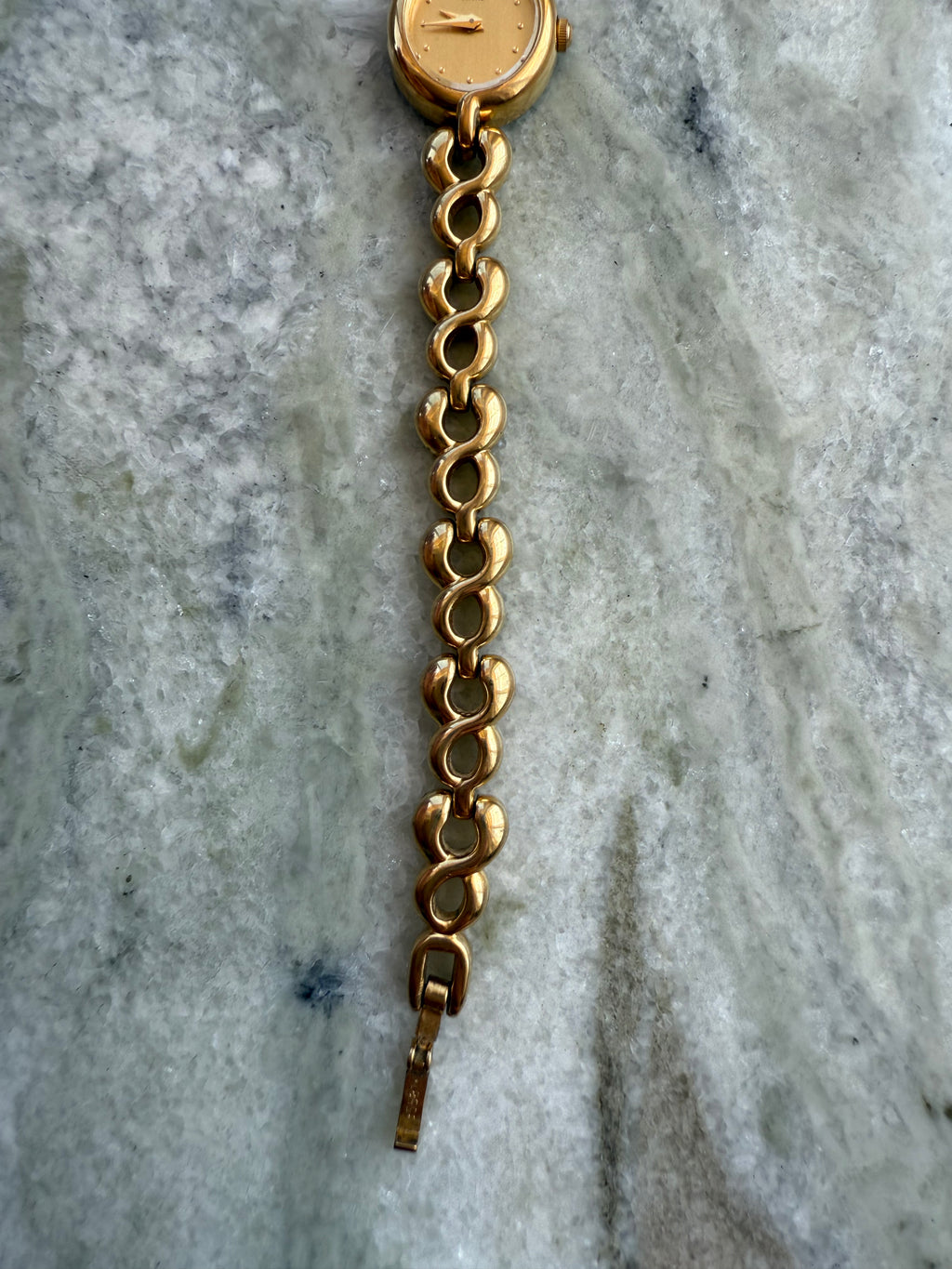 1990 Seiko Quartz Oval Bracelet Watch