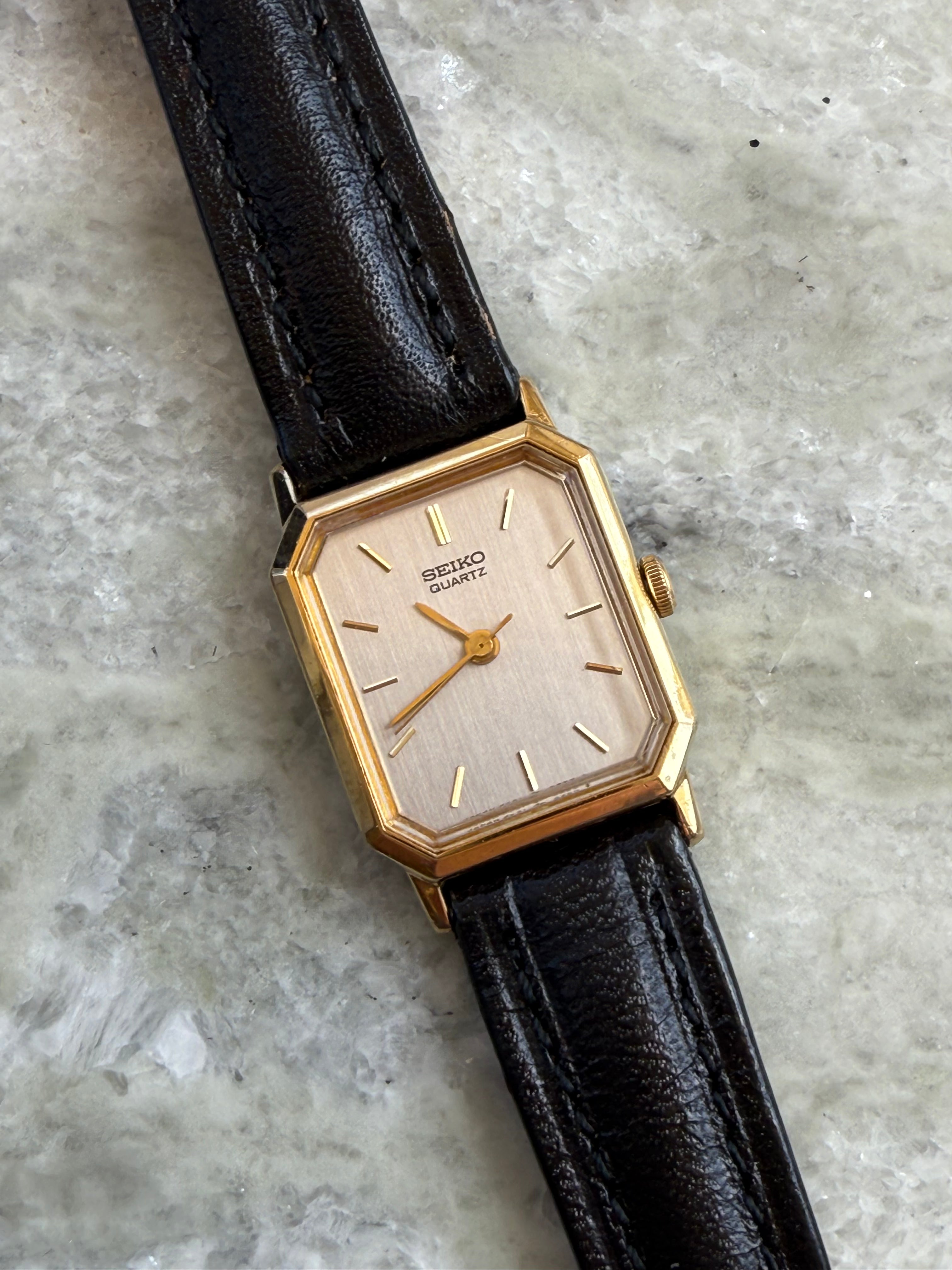 1984 Seiko Quartz Gold Plated Octagon Tank Watch – River Moons Vintage