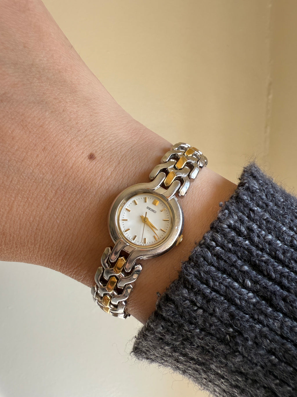 1996 Seiko Two Tone Movt Japan White Dial Watch