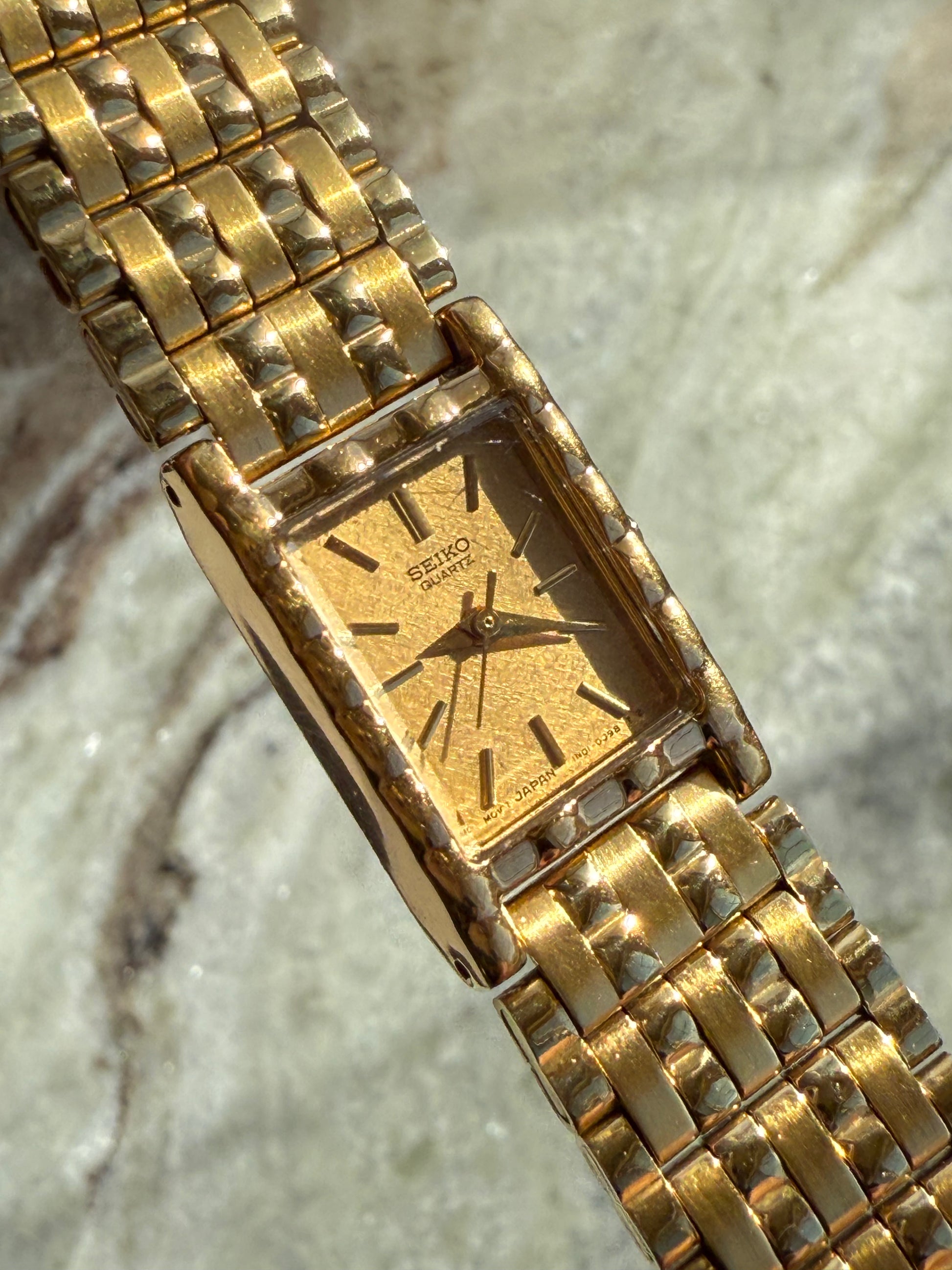 1994 Seiko Quartz Gold Tone Tank Watch
