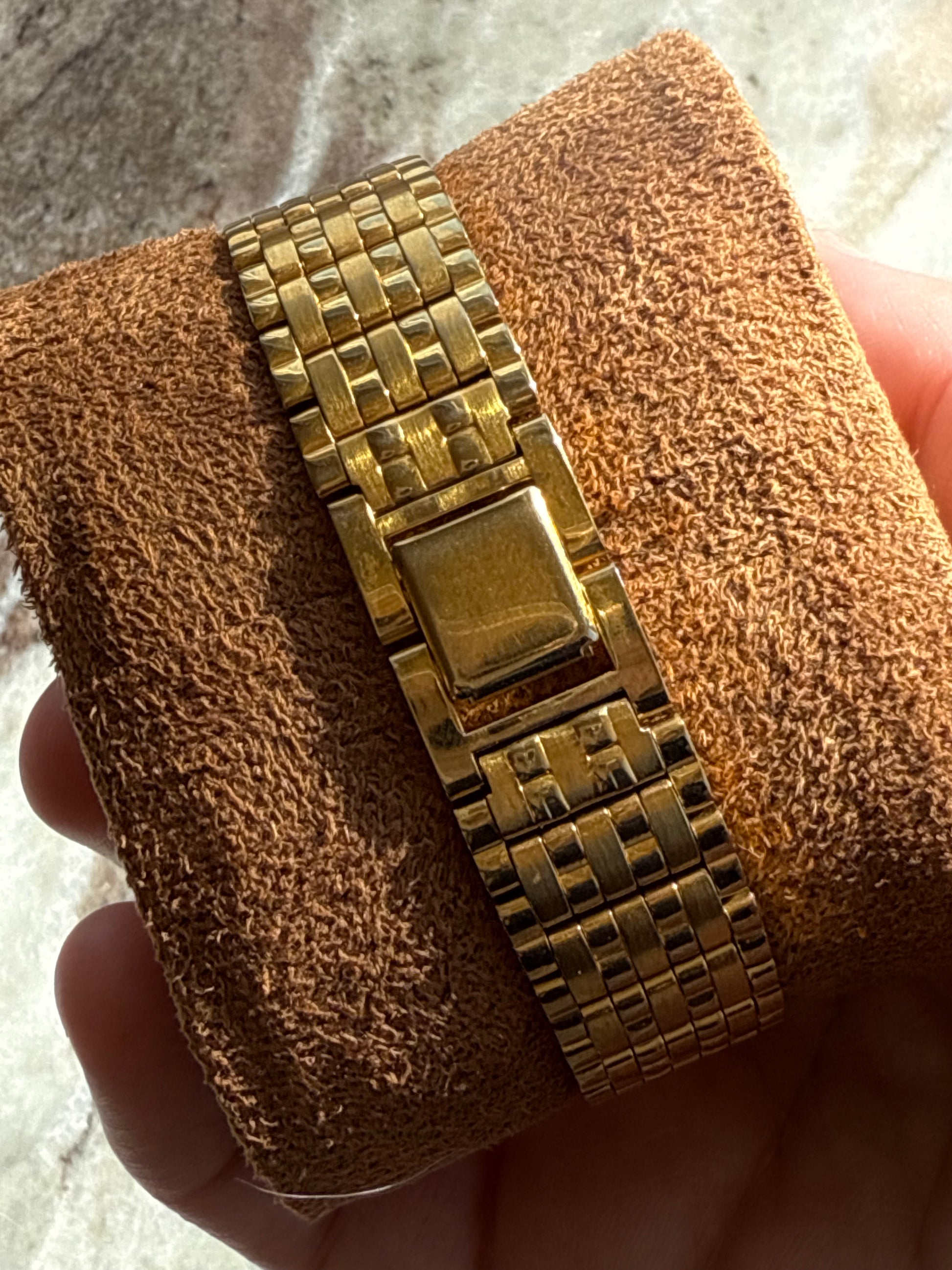 1994 Seiko Quartz Gold Tone Tank Watch