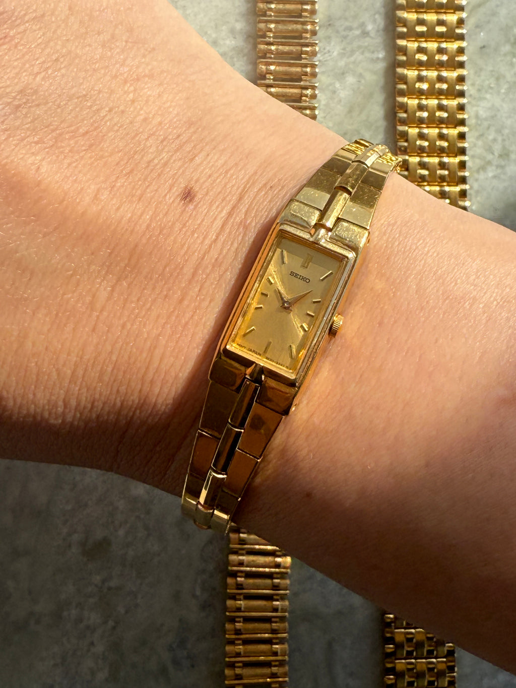 1990 Seiko Quartz Gold Tone Tank Watch