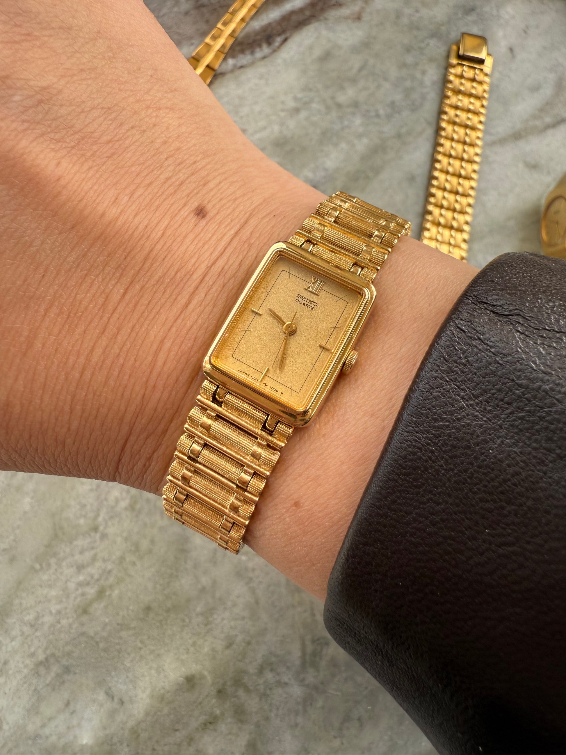 1985 Seiko Quartz Gold Tone”Bamboo”Tank Watch