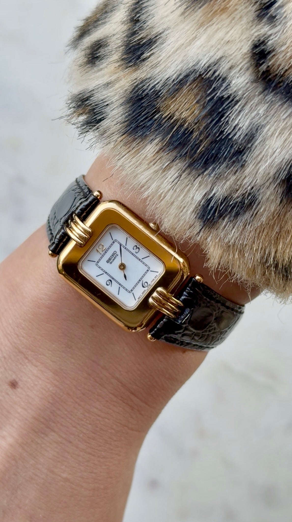 1992 Seiko Quartz (NOS) Gold Tone Tank Watch