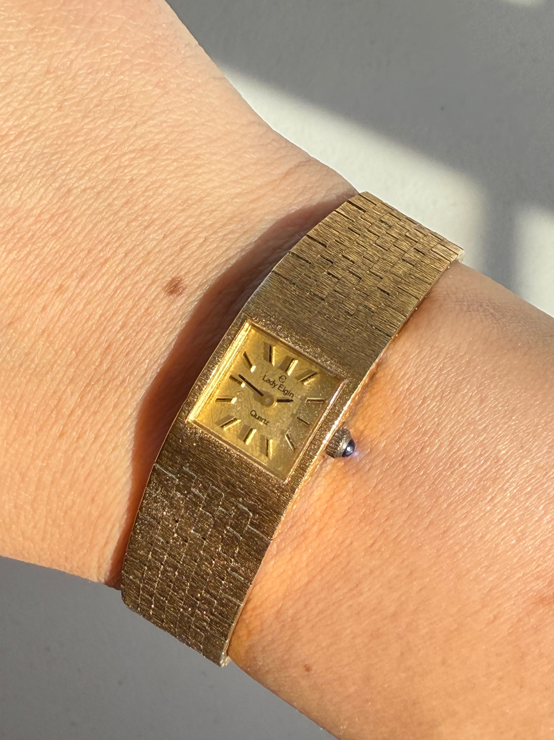 1970s Lady Elgin Quartz Gold Tone Watch