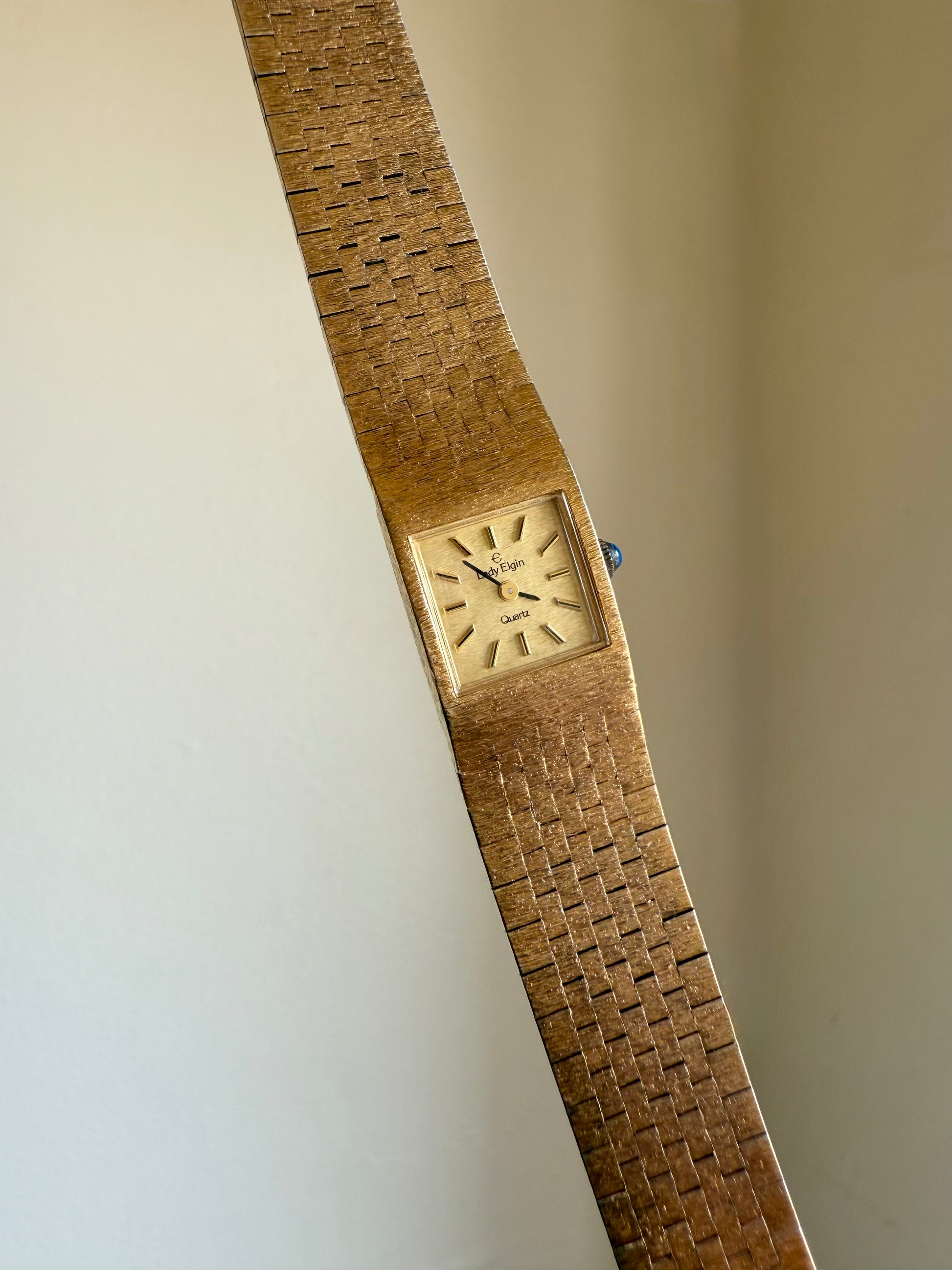1970s Lady Elgin Quartz Gold Tone Watch
