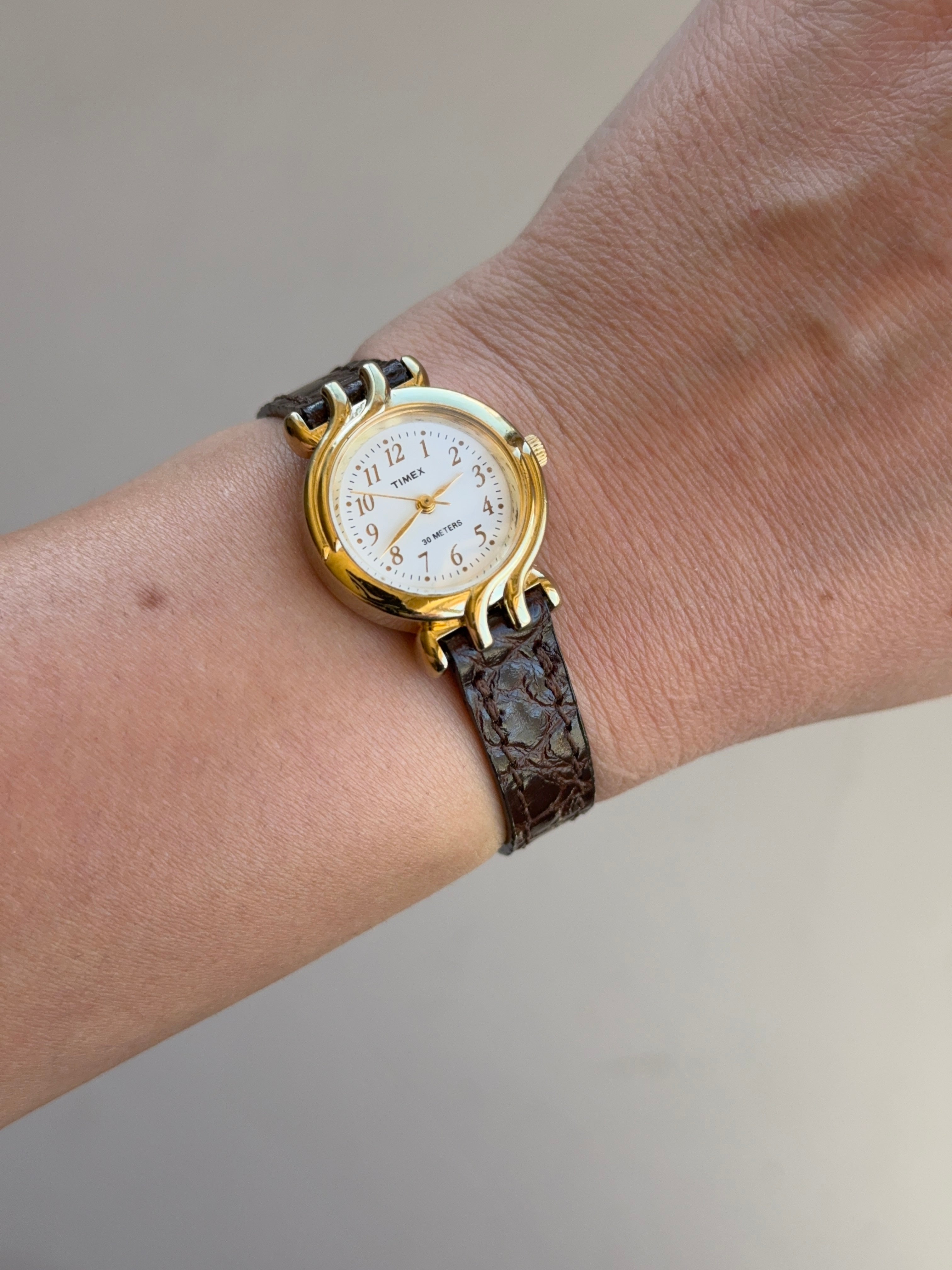 1999 Timex 30M Gold Tone Watch