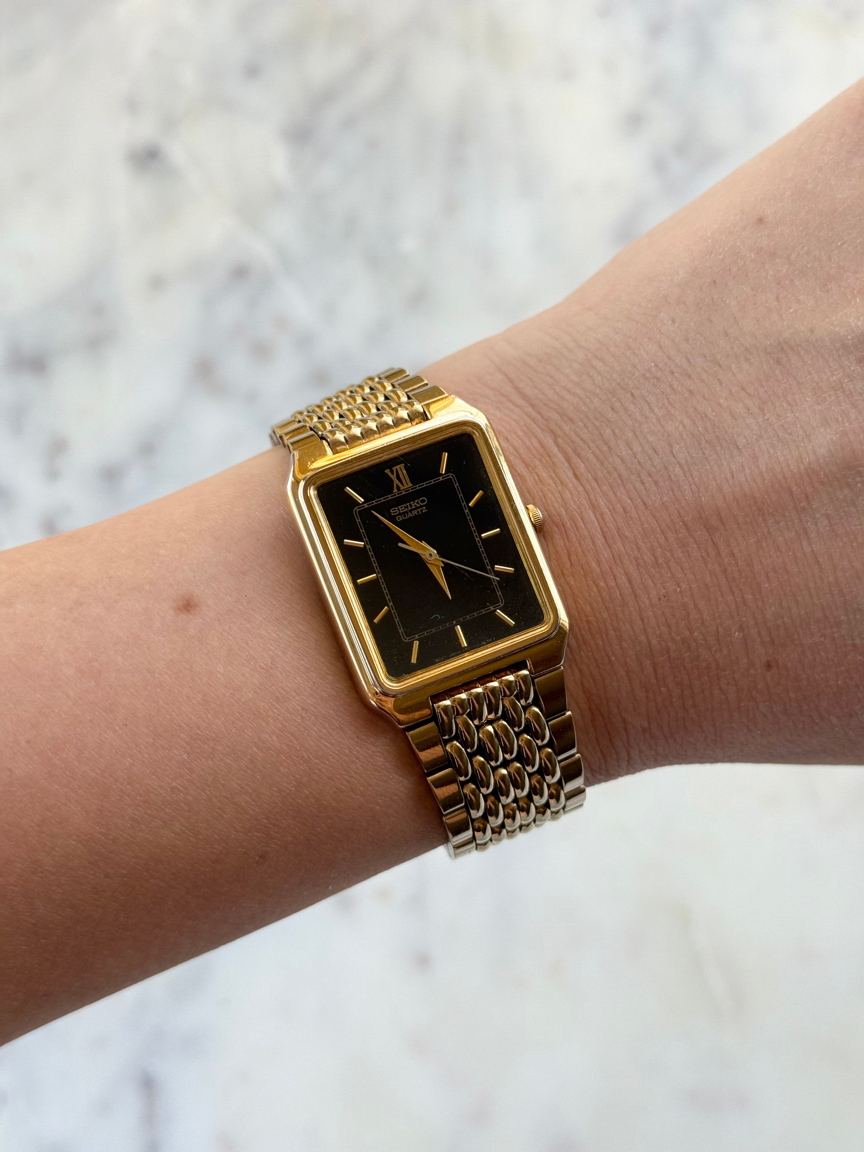1991 Seiko Quartz Gold Tone Tank Watch