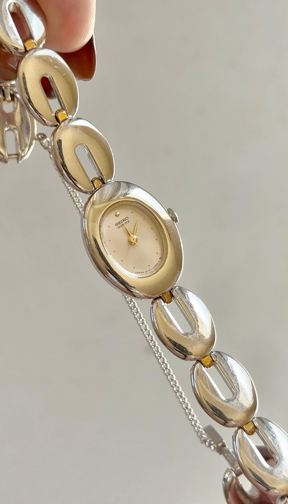1984 Seiko Quartz Oval Two Tone Bracelet Watch