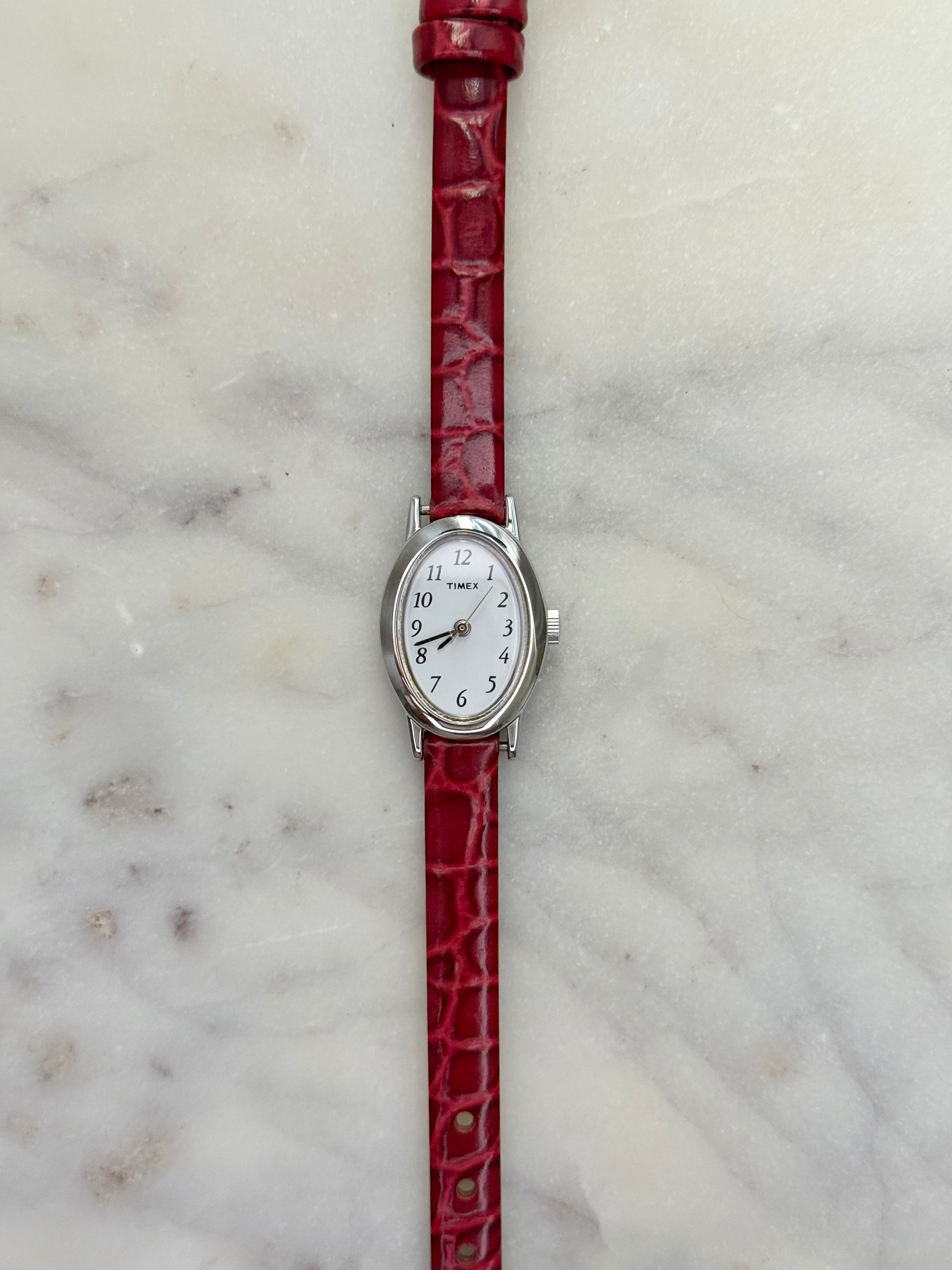 2014 Timex Quartz Oval Cavatina Watch