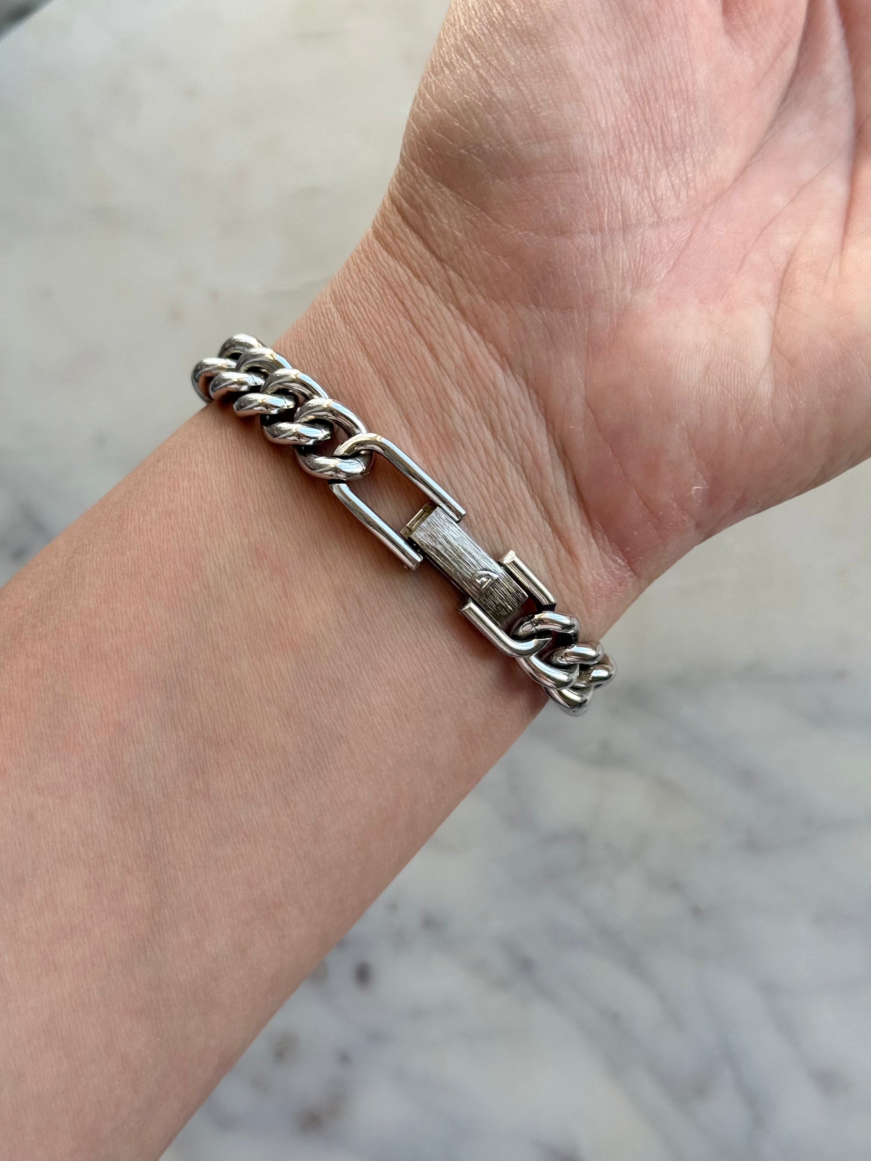 1990's Gruen Quartz Chain Bracelet Watch