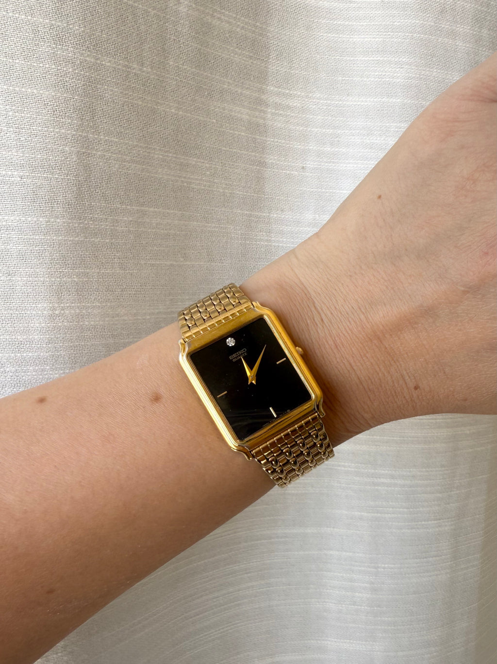 1991 Seiko Quartz Gold Tone Tank Watch