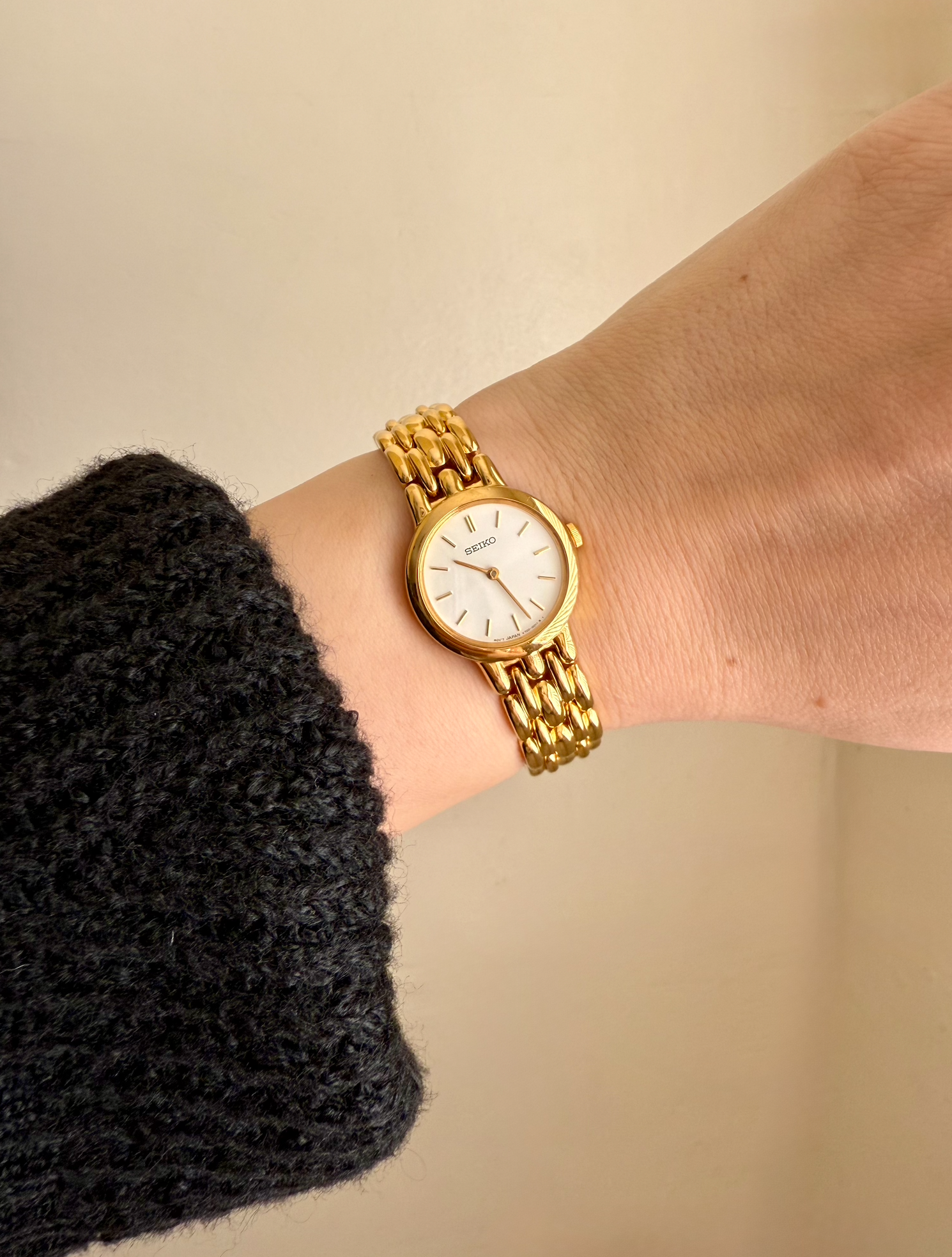 Seiko Vintage Gold Tone Watch (Near Mint)