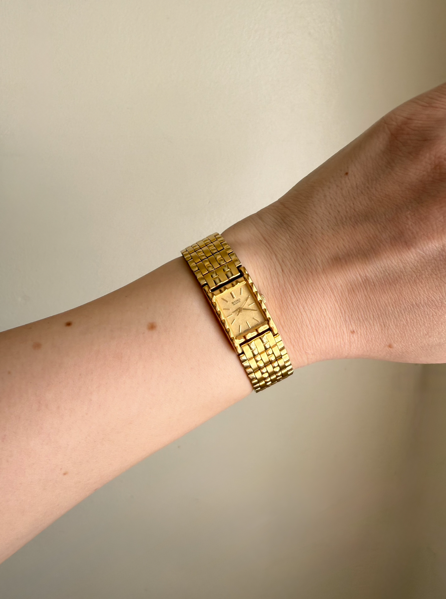 Seiko Vintage Gold Tone Quartz Watch (Near Mint)