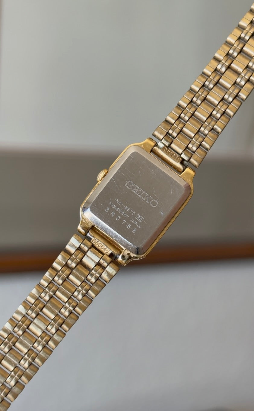 1993 Seiko Gold Tone Bracelet Tank Watch