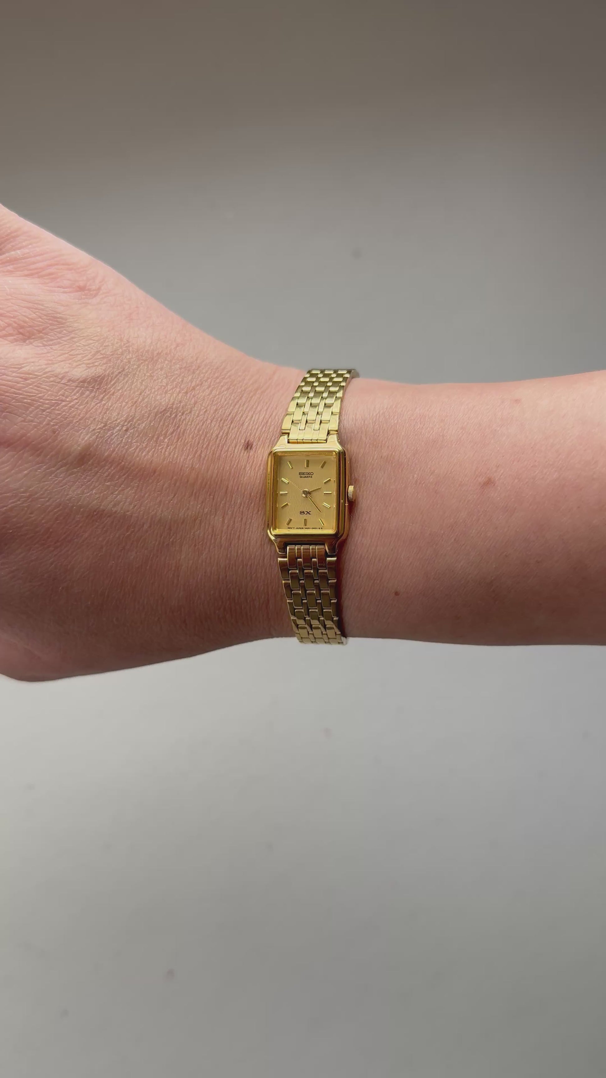 1991 Seiko Quartz SX Gold Tone Tank Watch