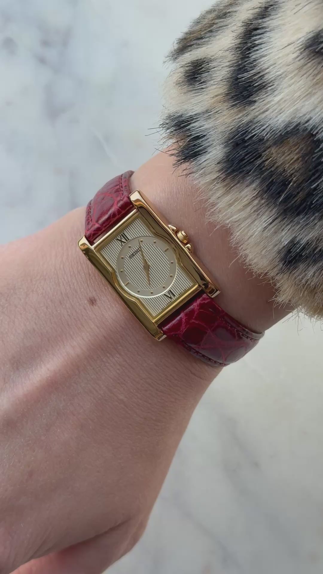 1988 Seiko Quartz (NOS) Gold Tone Tank Watch
