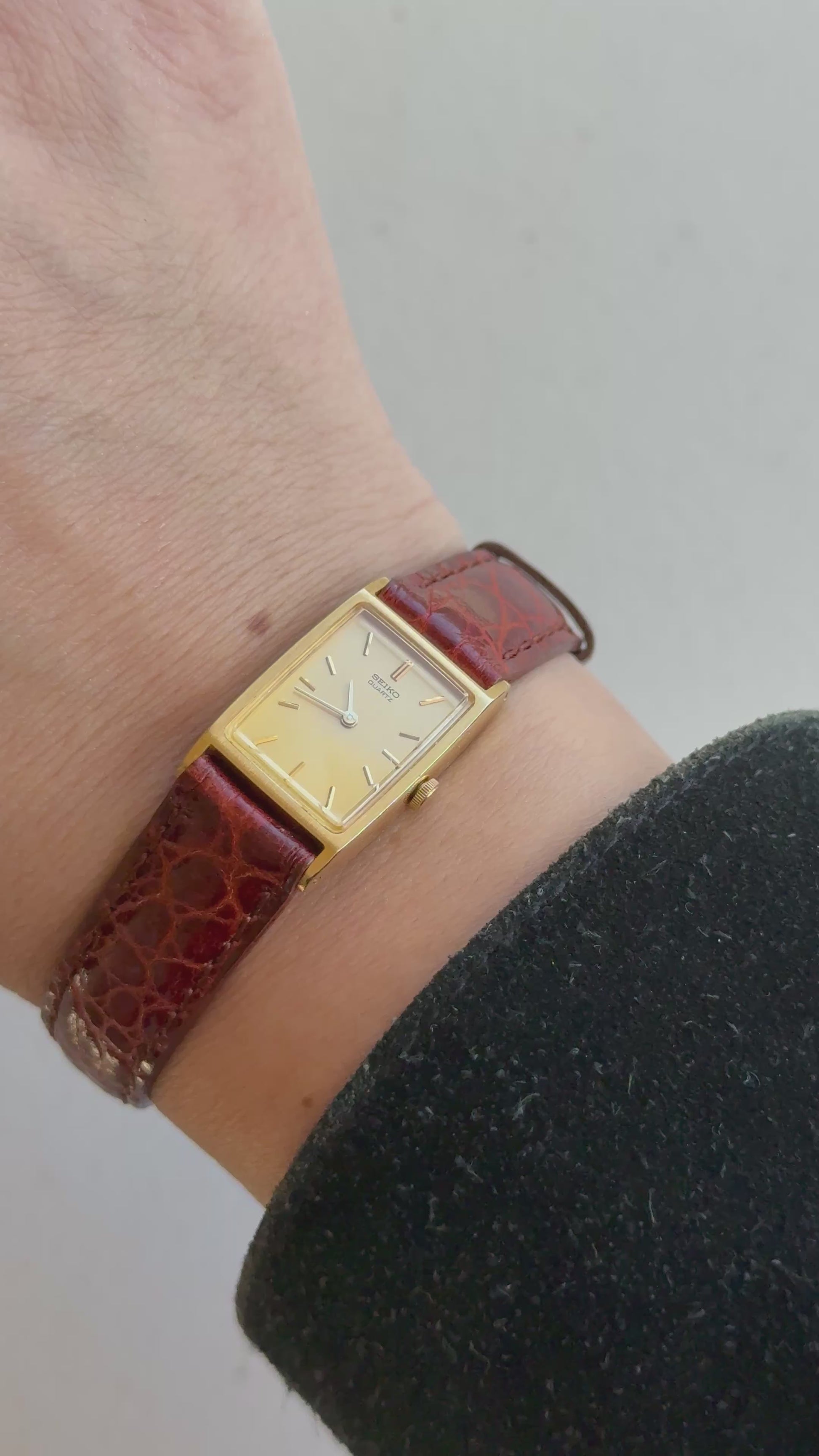 1984 Seiko Quartz Gold Tone Tank