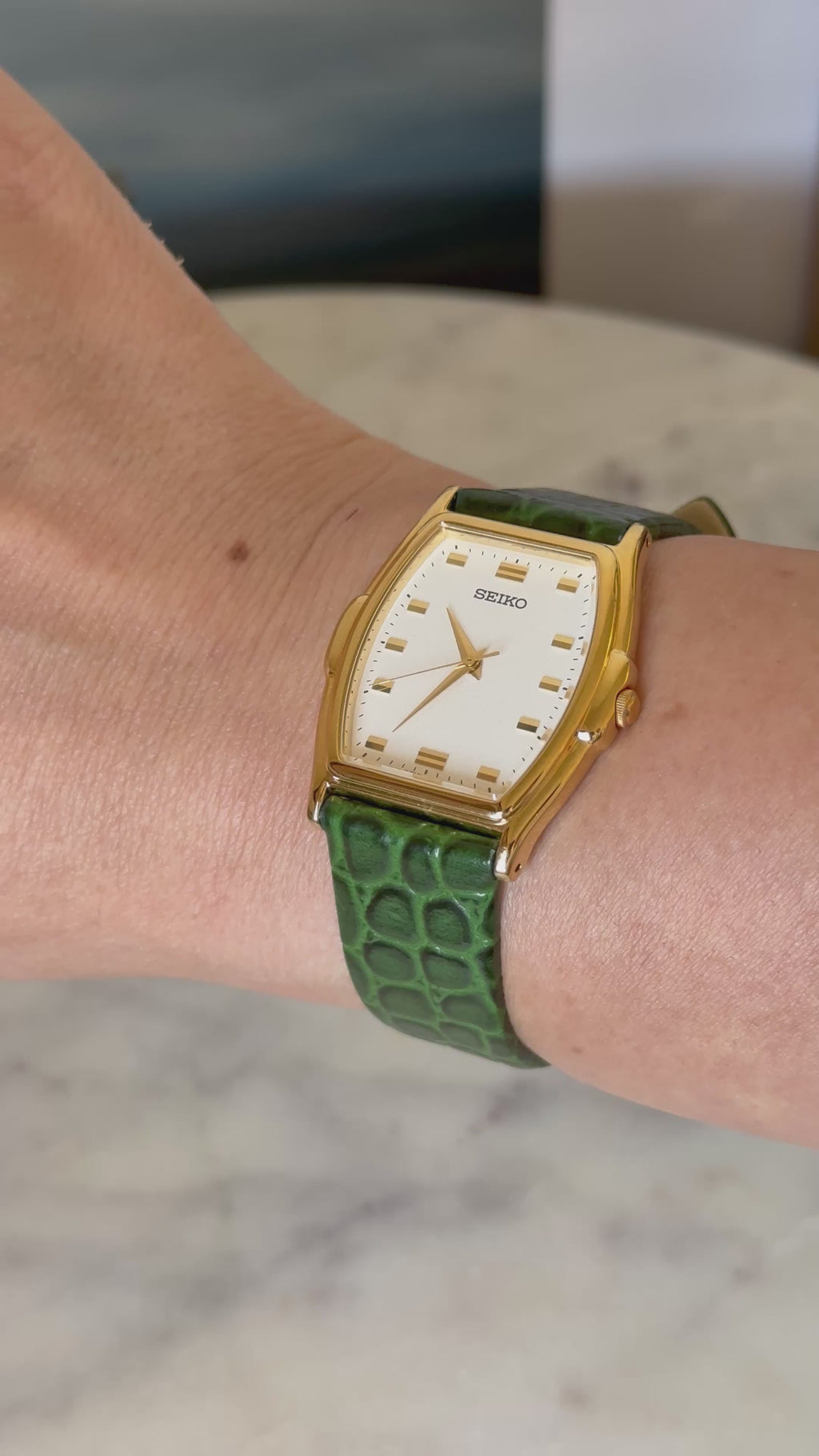 1988 Seiko Gold Tone Tonneau Watch