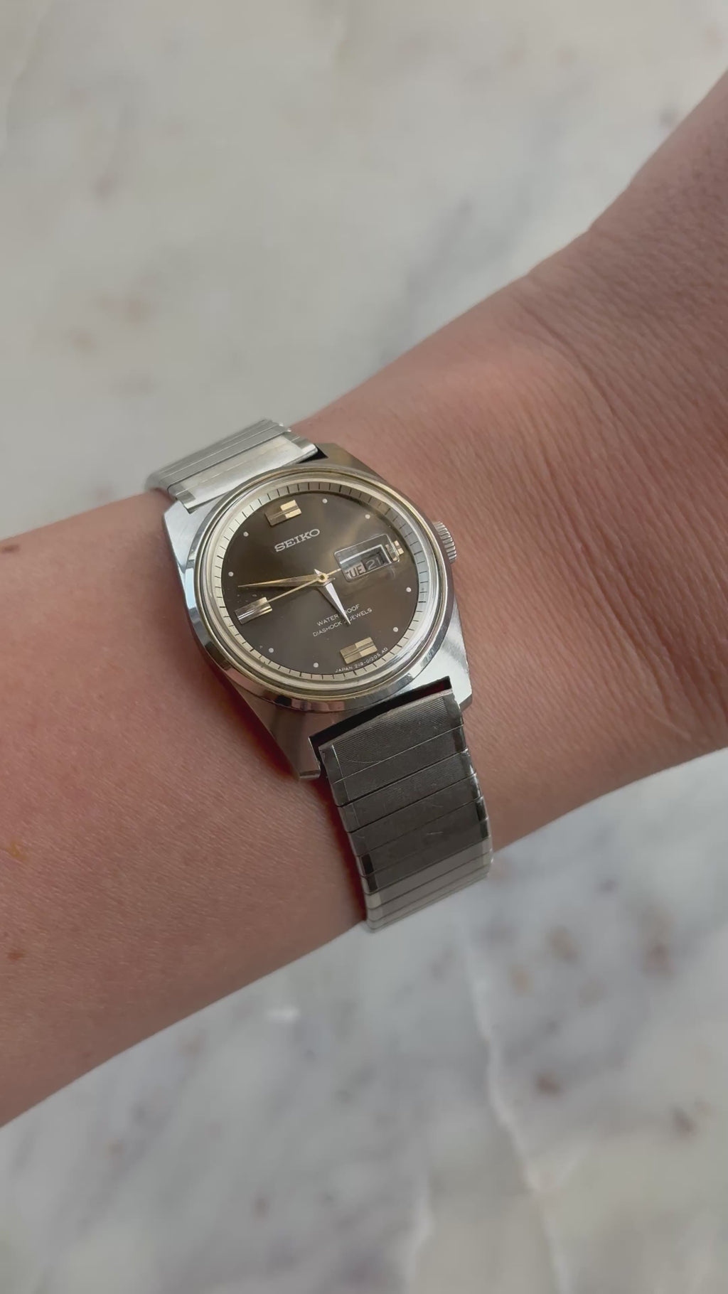 1970’s Seiko Diashock 21 Jewel Day Date Mechanical Watch