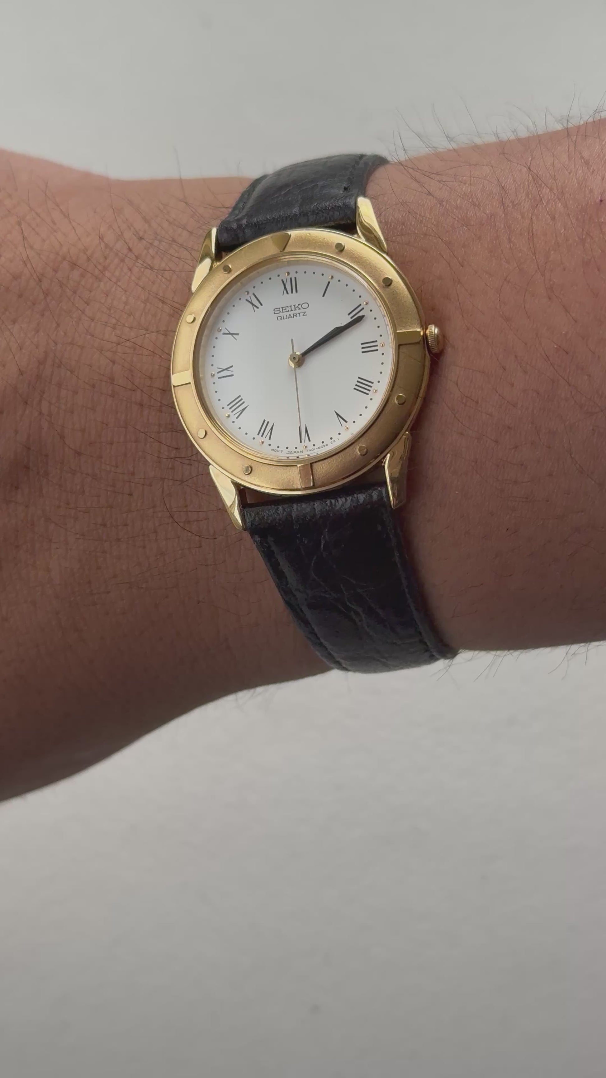 1994 Seiko Quartz Roman Nautical Gold Tone Watch