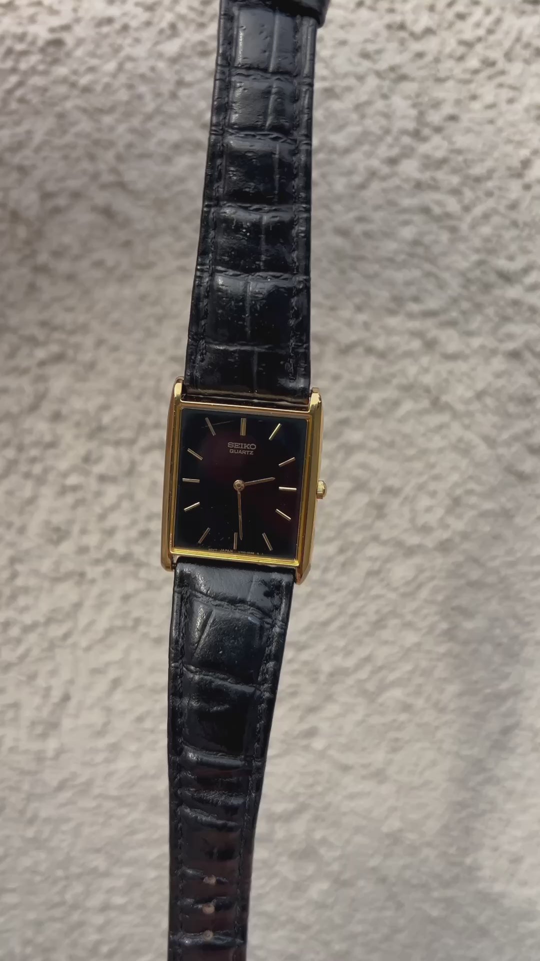 Seiko Vintage V700Tank Watch - 25mm Gold Tone with Black Leather Strap - New Battery