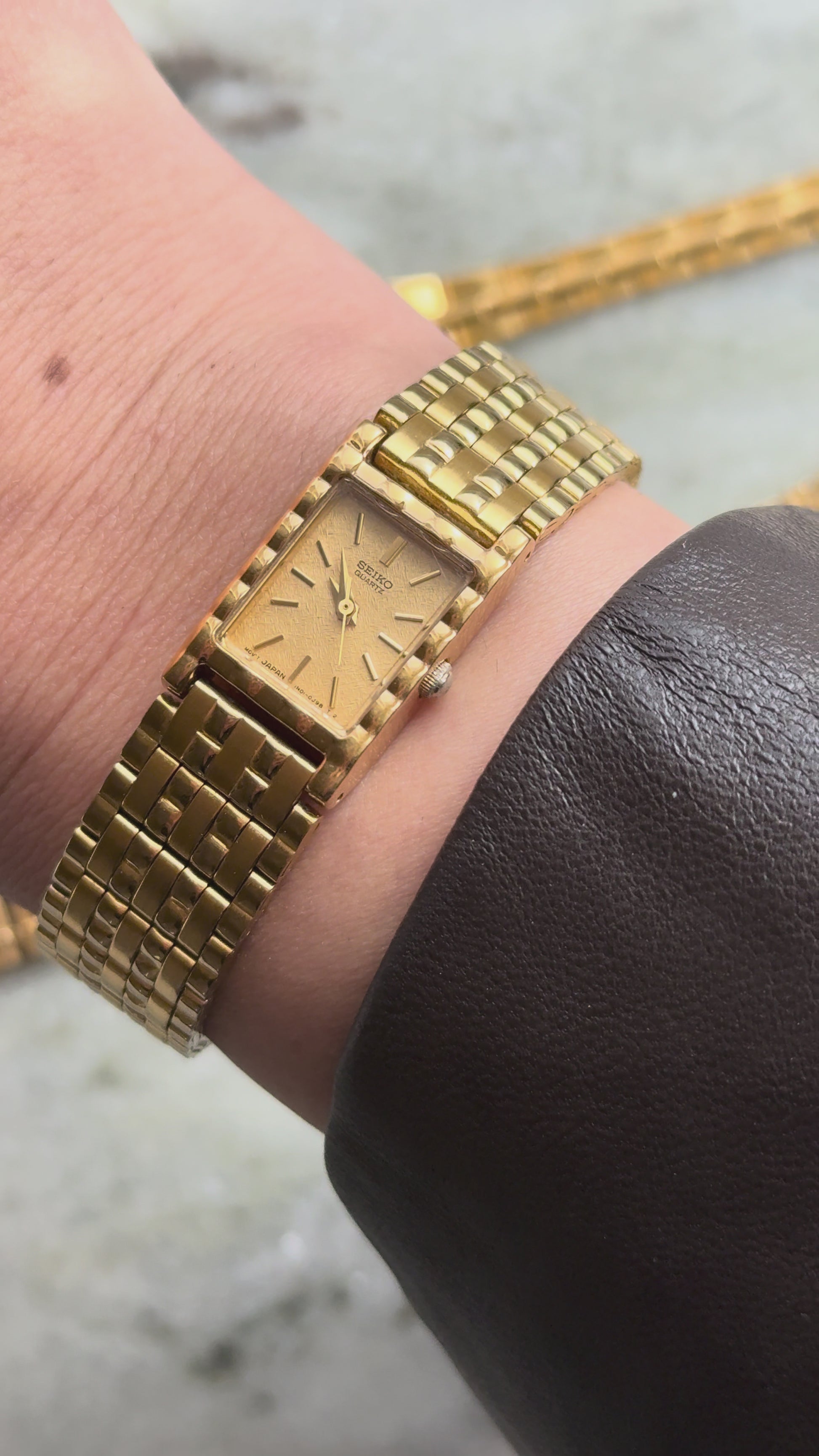 1994 Seiko Quartz Gold Tone Tank Watch