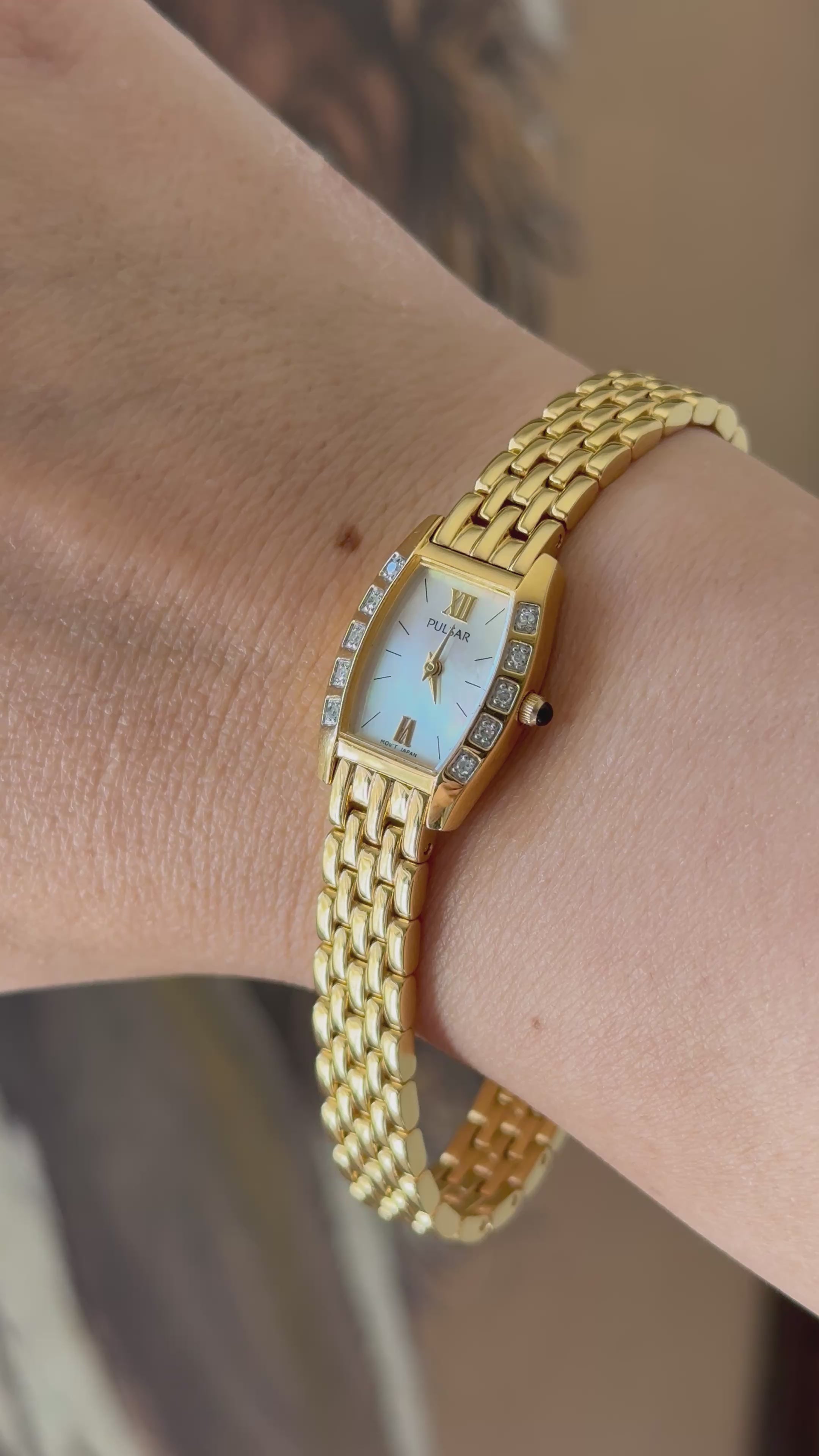 1995 Pulsar Quartz by SEIKO Diamond MOP Tonneau Bracelet Watch