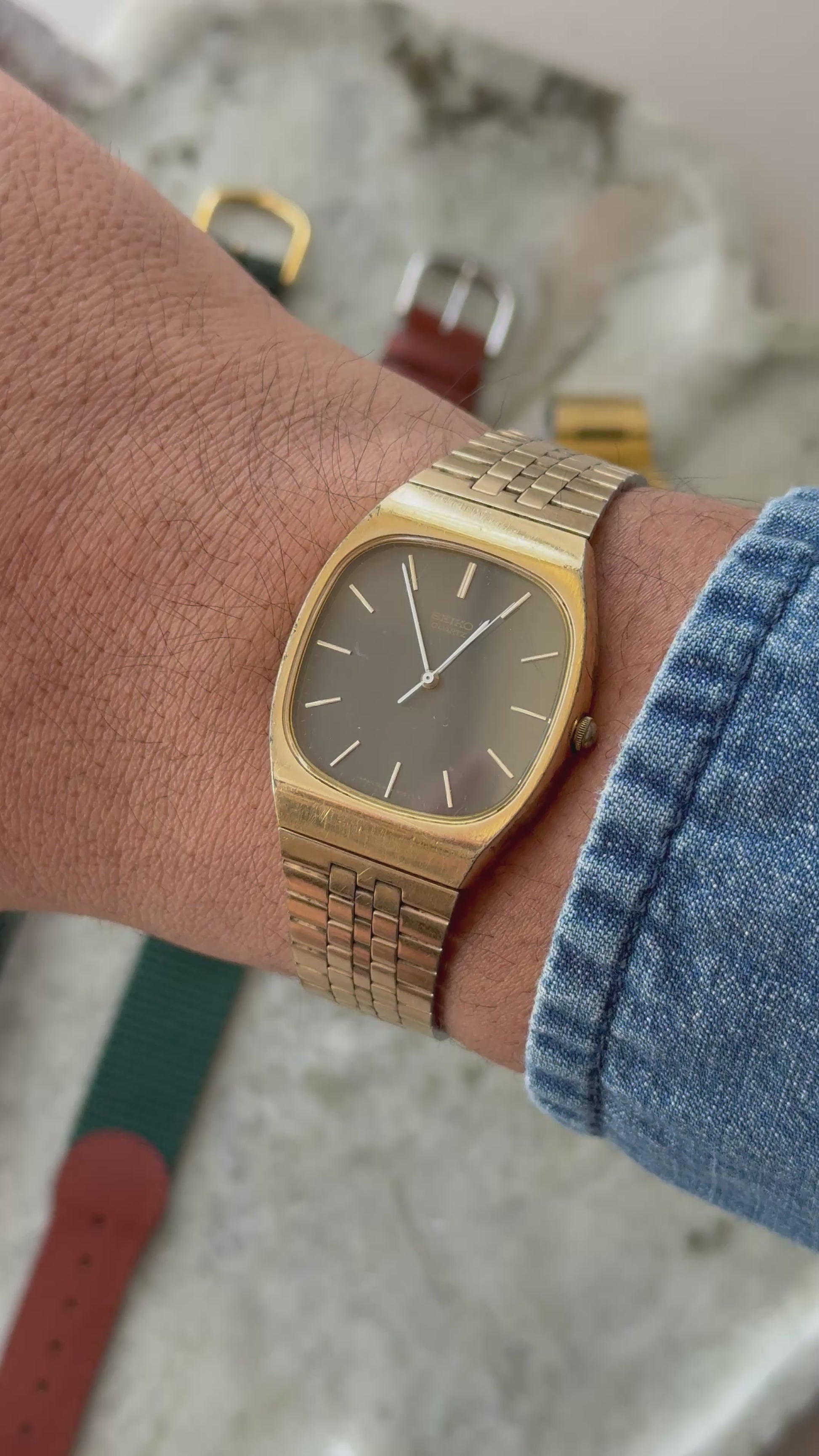 1979 Seiko Quartz Gold Tone Tv Dial Watch